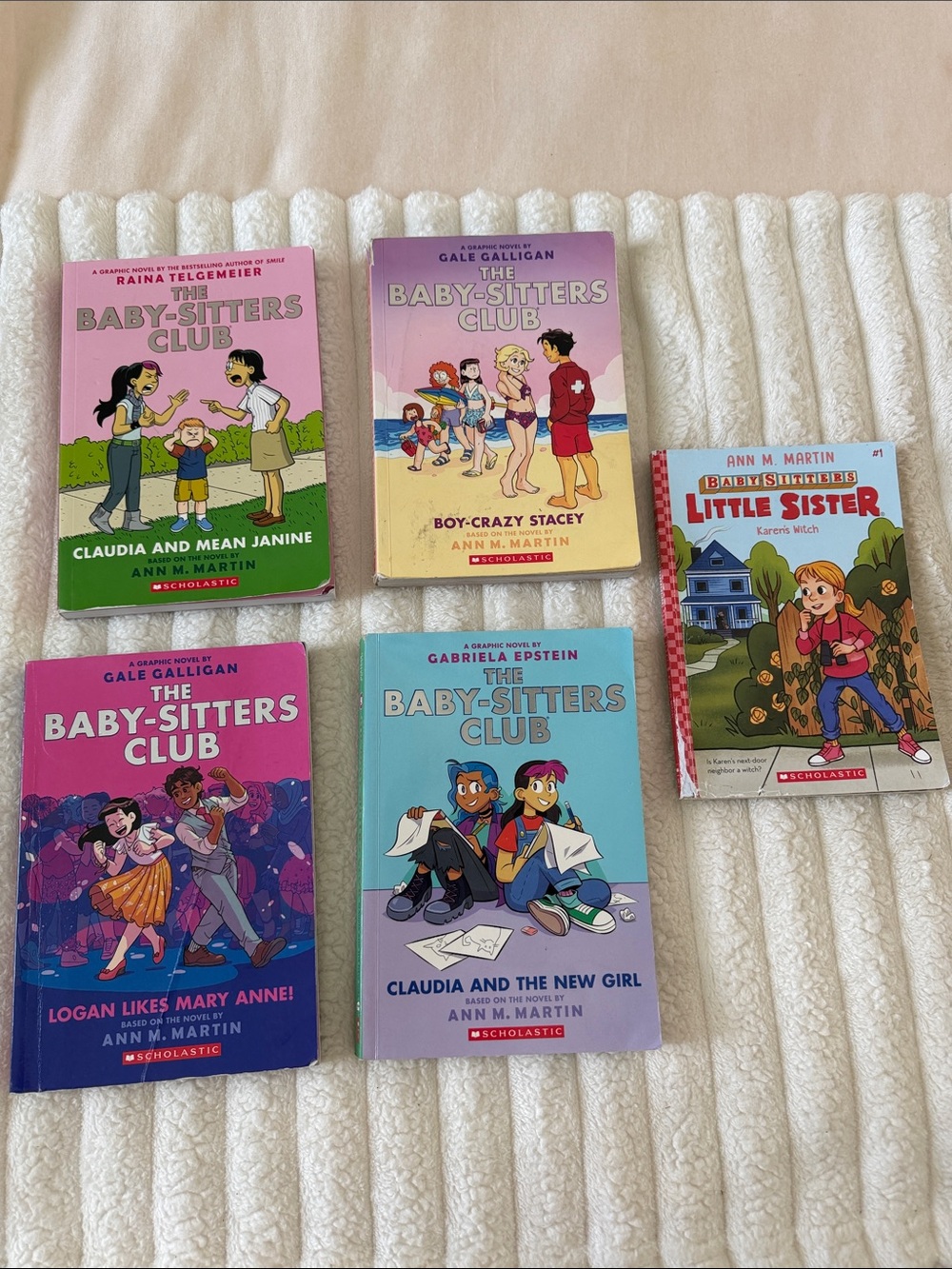Scholastic Baby-Sitters Club Graphic Novels 5
